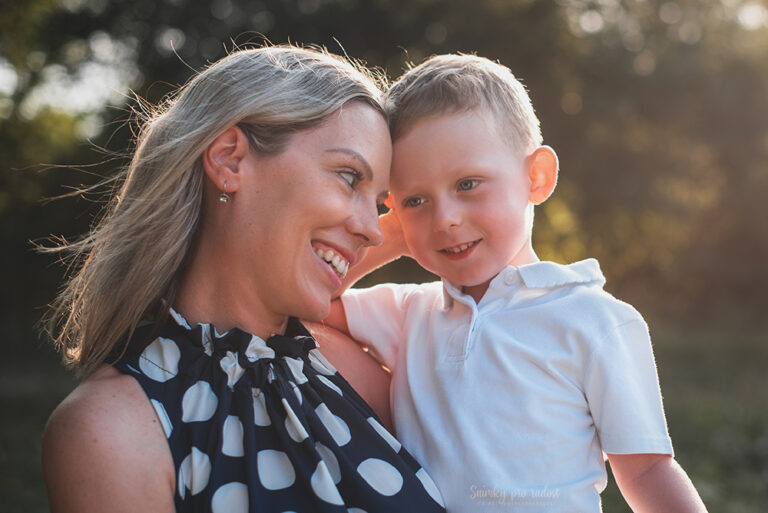 letni_portret_maminky_a_syna