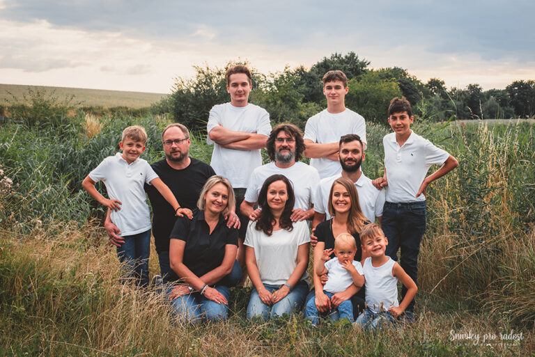velky_rodinny_portret_foceni_trsice