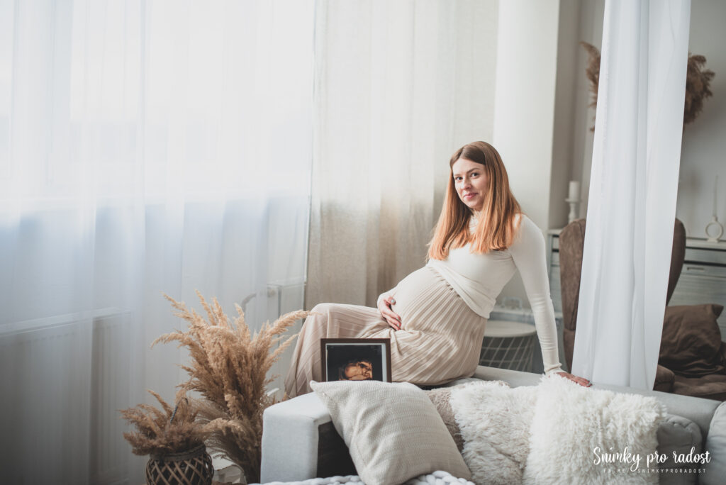 těhotenské focení fotografka Magdalena Kočiščáková